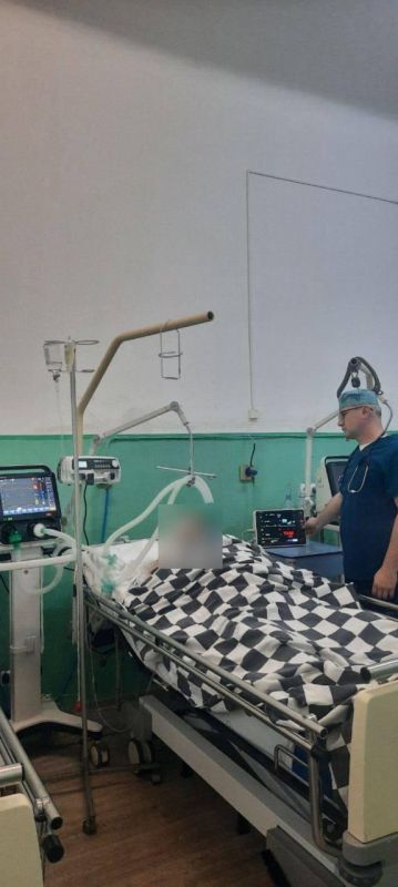 Анестезиологи из Кабардино-Балкарии оказывают помощь пострадавшим в Хорлах Анестезиологи из Кабардино-Балкарии оказывают помощь пострадавшим в Хорлах