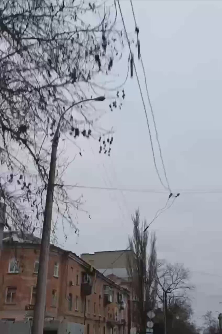 А на том берегу.... Правобережье Херсонщины: Оперативная информация с 06:00 06.01.2026 по 06:00 07.01.2026 —ХОВА За прошедшие сутки под ударами дронов, авиаударами и артобстрелами находились: Александровка, Антоновка...