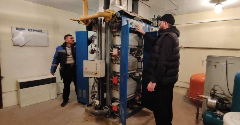 Аварийная бригада из Кабардино-Балкарии перешла на усиленный режим работы в ожидании ухудшения погоды в Херсонской области Аварийная бригада из Кабардино-Балкарии перешла на усиленный режим работы в ожидании ухудшения погоды в Херсонской области