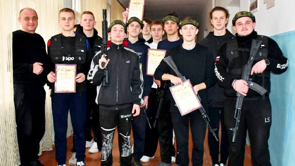 Адреналин, тактика, команда: в Скадовске стартовал год с турнира по лазерному бою