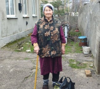 Жительницу пгт Любимовка поздравили с 85-летним юбилеем