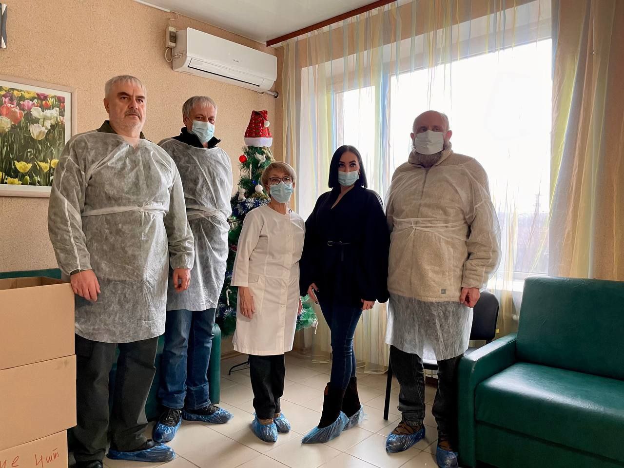 Делегация «Справедливая помощь Доктора Лизы» во главе с врачом-эндокринологом Ольгой Демичевой посетила Херсонскую область Делегация «Справедливая помощь Доктора Лизы» во главе с врачом-эндокринологом Ольгой Демичевой посетила Херсонскую область