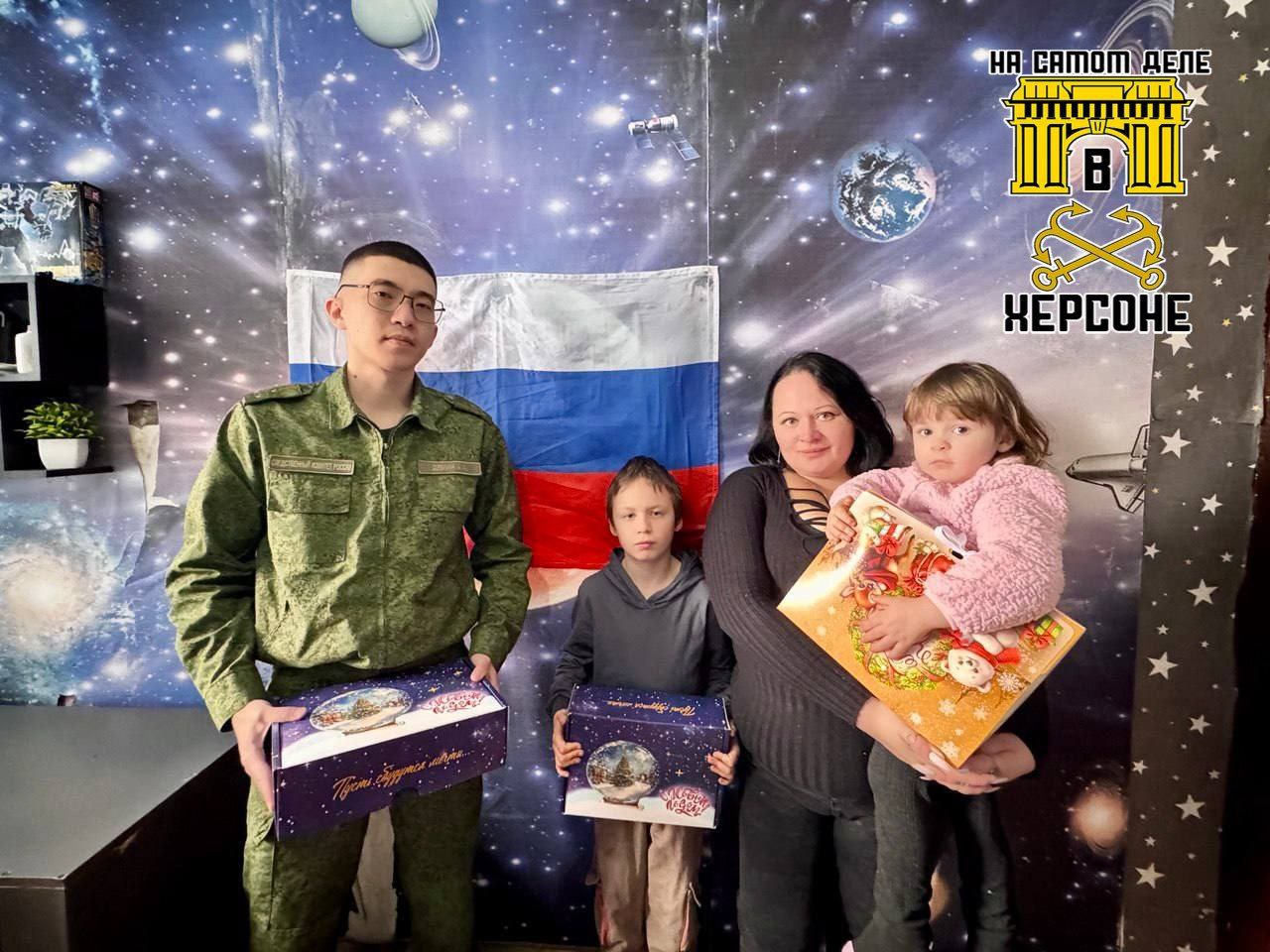 Офицеры СК России окружили заботой семью героя СВО в Новой Каховке