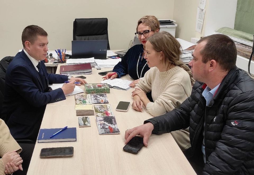 Министерство промышленности и торговли Херсонской области организовало встречу с производителями шоколада из Республики Крым Министерство промышленности и торговли Херсонской области организовало встречу с производителями шоколада из Республики Крым