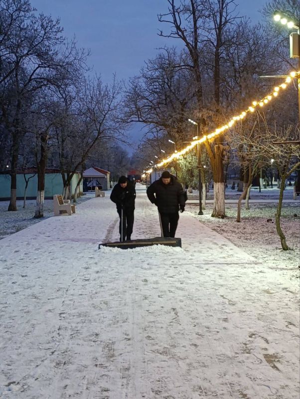 Работы по благоустройству и зимнему содержанию территорий в Геническом округе Работы по благоустройству и зимнему содержанию территорий в Геническом округе