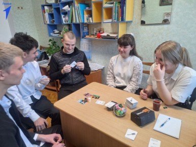 ������ ���������� ����� � 1 ������� �������� � ����� �Meme Club�