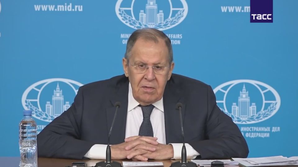 Проблемы США с Европой и другими странами займут продолжительное время, заявил Лавров