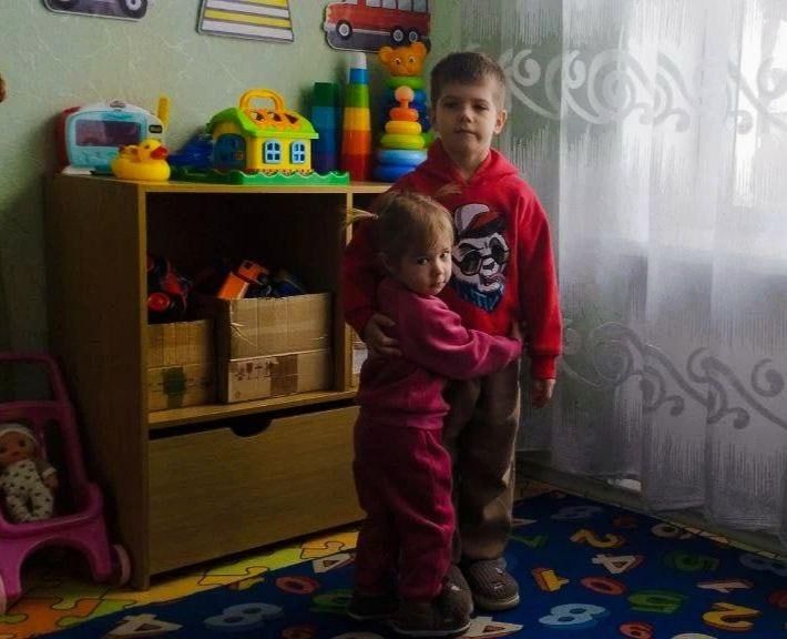В Тавричанском детском саду «Ромашка» прошел День объятий В Тавричанском детском саду «Ромашка» прошел День объятий