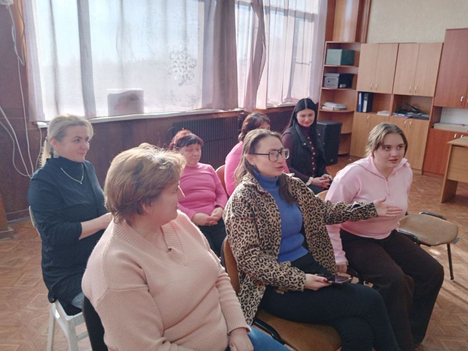 В Геническе обсудили противодействие деструктивному поведению В Геническе обсудили противодействие деструктивному поведению