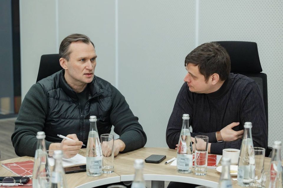 С рабочим визитом посетил Херсонскую область С рабочим визитом посетил Херсонскую область
