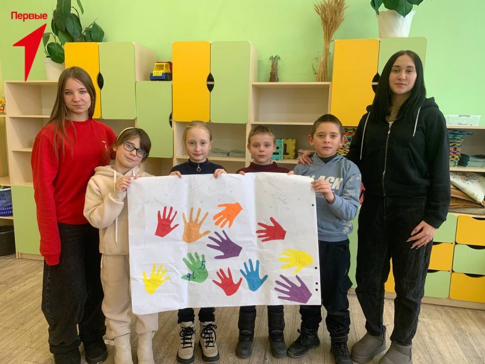 Первые Нижнесерогозской школы провели игровой урок для младших классов