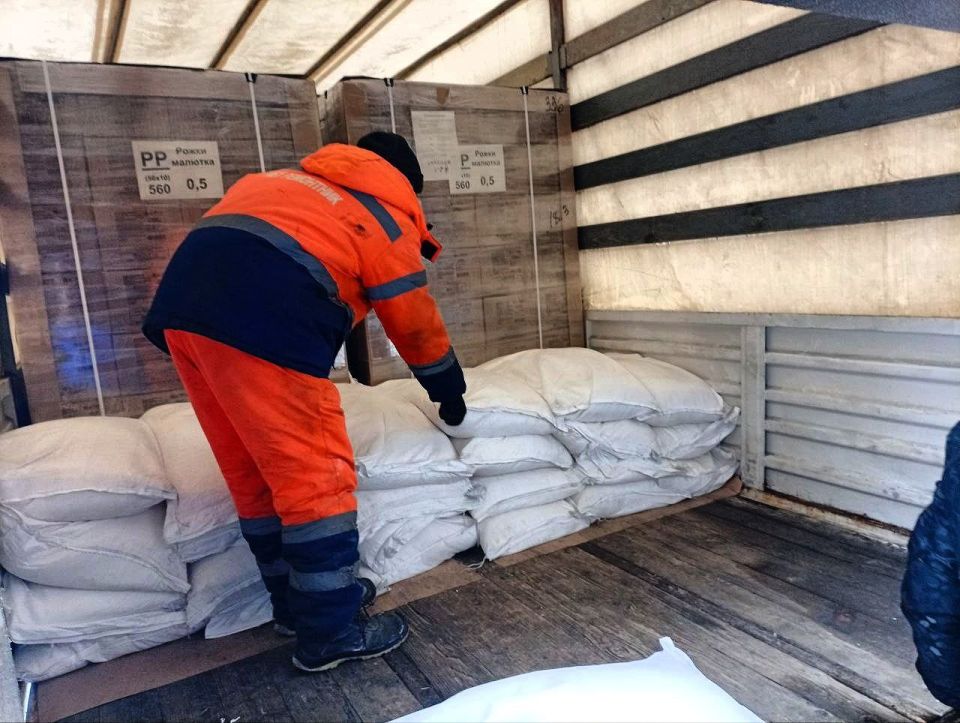 Гуманитарная помощь для жителей Горностаевского округа