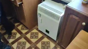 Жителям Скадовска продолжают оказывать поддержку аварийная бригада из Кабардино-Балкарии