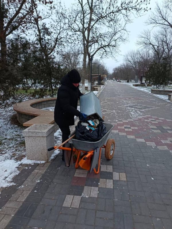 26 января: коммунальные службы Генического округа провели масштабные работы по благоустройству 26 января: коммунальные службы Генического округа провели масштабные работы по благоустройству