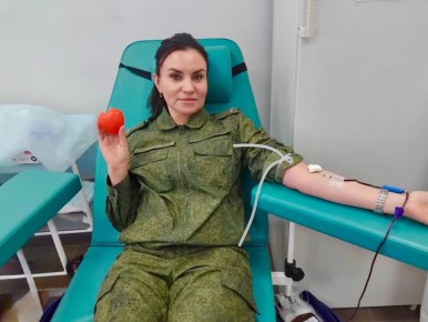 Офицеры следственного управления Следственного комитета Российской Федерации по Херсонской области приняли участие в сдаче донорской крови