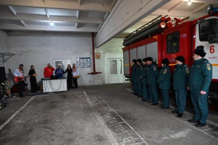 Коллектив Центра культуры и досуга выступил перед Скадовскими сотрудниками МЧС