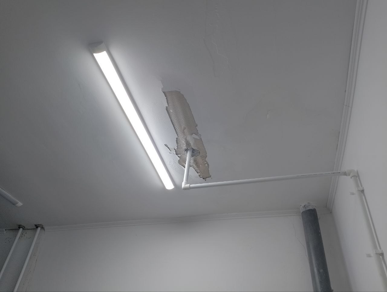 Павел Филипчук: Ситуация с ремонтом Тавричанской школы вызывает серьезную обеспокоенность Павел Филипчук: Ситуация с ремонтом Тавричанской школы вызывает серьезную обеспокоенность