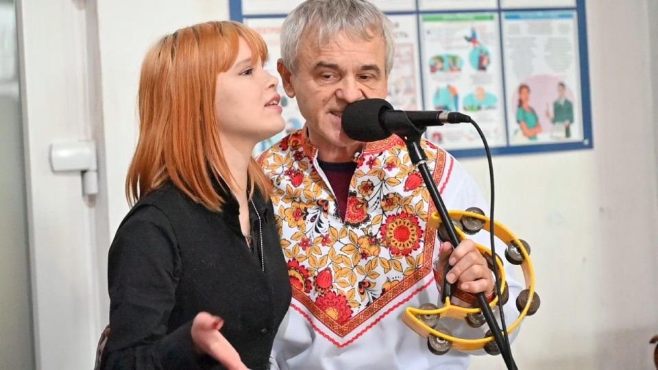 Коллектив Центра культуры и досуга выступил перед Скадовскими сотрудниками МЧС Коллектив Центра культуры и досуга выступил перед Скадовскими сотрудниками МЧС