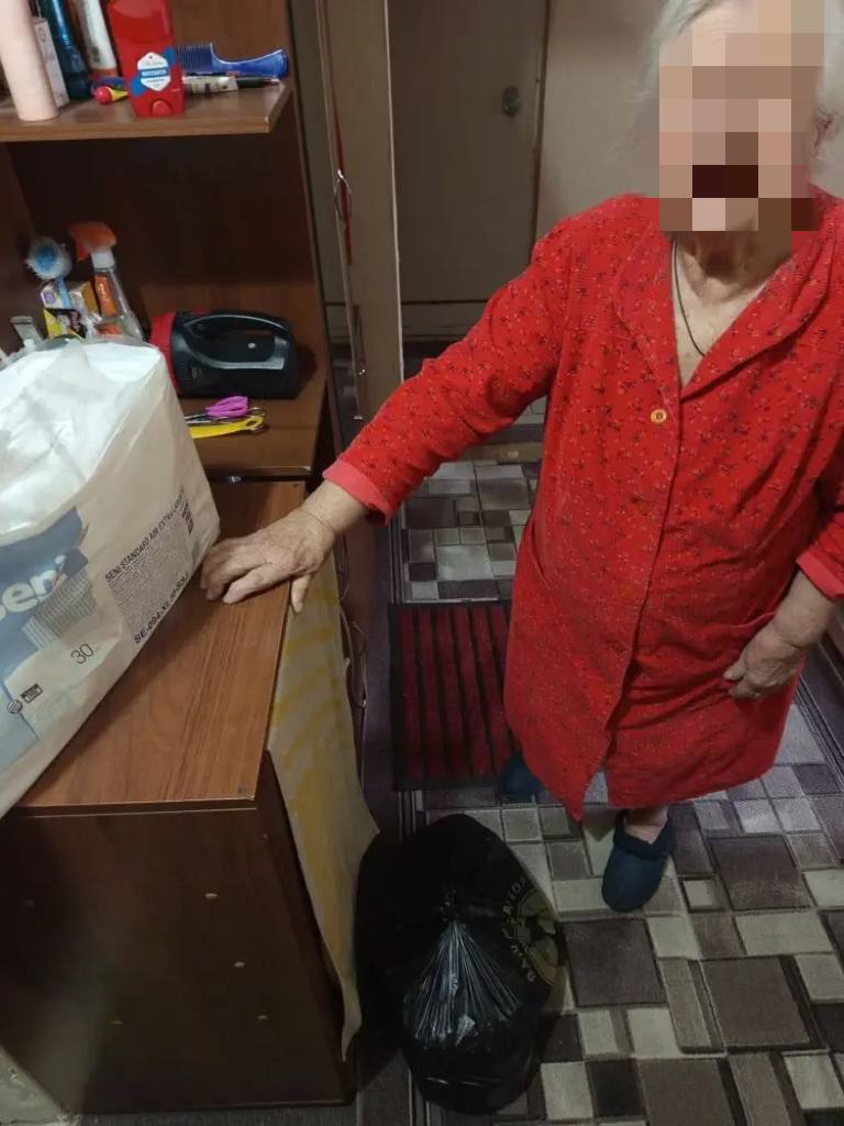 В округе продолжается адресная доставка помощи жителям В округе продолжается адресная доставка помощи жителям