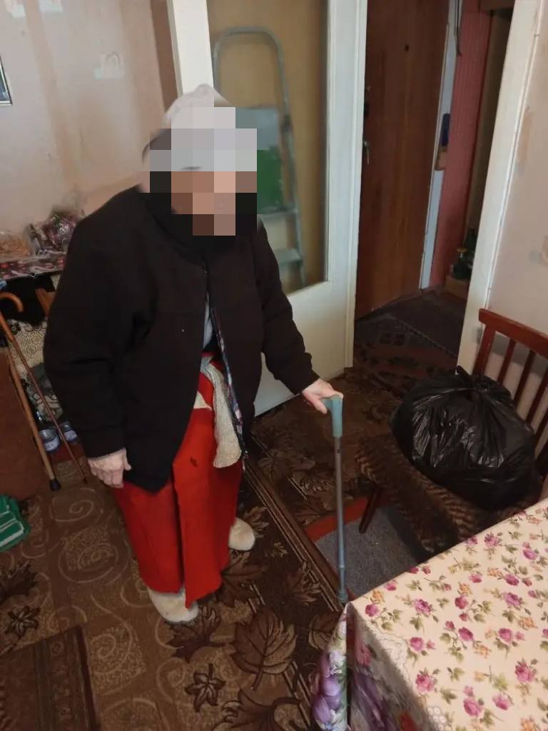 В округе продолжается адресная доставка помощи жителям В округе продолжается адресная доставка помощи жителям