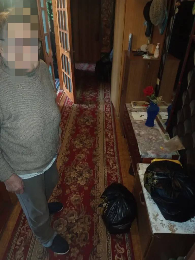 В округе продолжается адресная доставка помощи жителям В округе продолжается адресная доставка помощи жителям