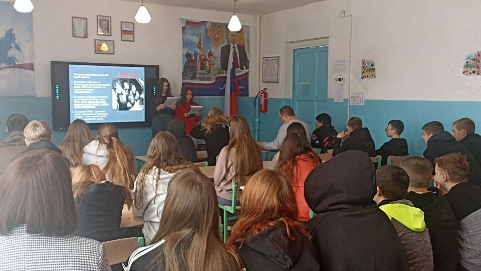2 февраля отмечается День разгрома советскими войсками немецко-фашистских войск в Сталинградской битве 2 февраля отмечается День разгрома советскими войсками немецко-фашистских войск в Сталинградской битве