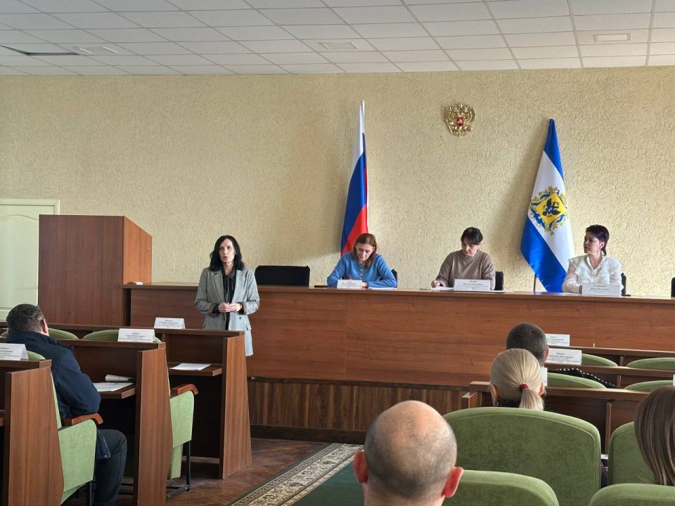 3 февраля 2026 года состоялось заседание внеочередной сессии Совета депутатов Генического муниципального округа Херсонской области! 3 февраля 2026 года состоялось заседание внеочередной сессии Совета депутатов Генического муниципального округа Херсонской области!