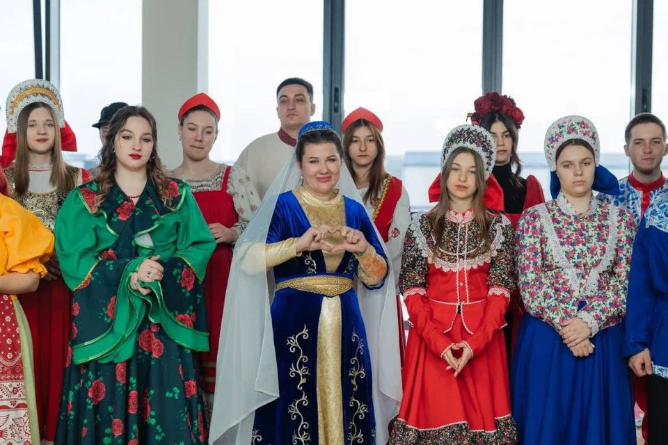 Президент дал старт Году единства народов России! Президент дал старт Году единства народов России!