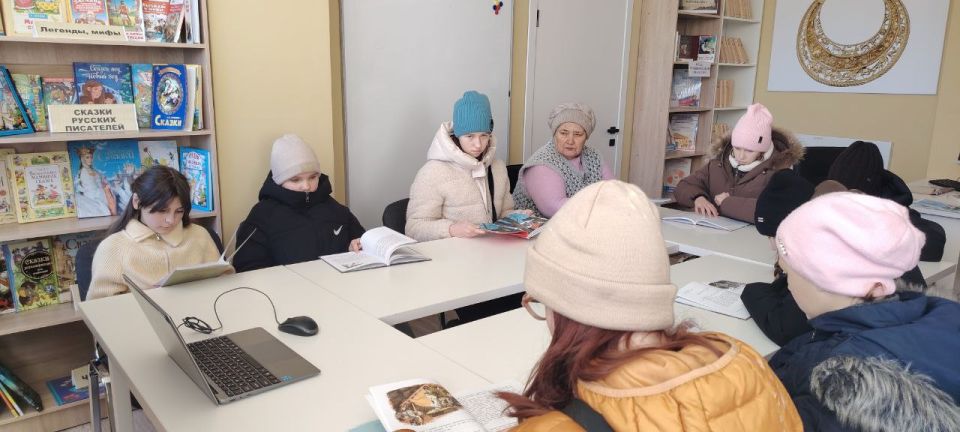 «Маленькие герои большой войны»: в Нижних Серогозах почтили память юных антифашистов «Маленькие герои большой войны»: в Нижних Серогозах почтили память юных антифашистов