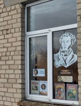 ������ ������� ������. 10 ������� � ���� ������ ����������� �������� �����, ���������� � �������� ���������� ���������� �������