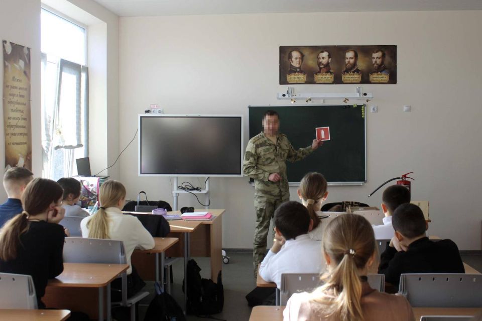 � ���������� ������� ������������ ������� ������� �� �������� ������������ ��� ����������