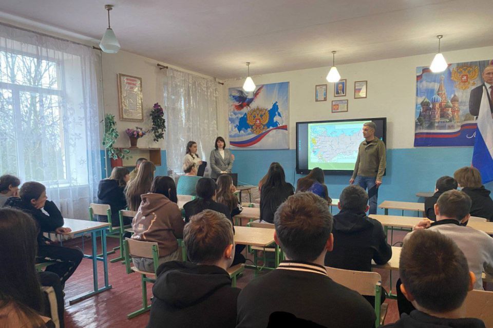 � ���� �� " ����������������� ����� ����������������� ������ " ��� �������� 7-11 ������� ��������� � ����������������� �� ��� ������� ���� �������� " ���������� - �� ���� ���� ����..",����������� 37-� ��������� ������...