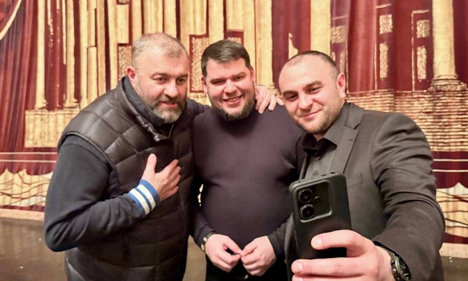 Владимир Сальдо: Финалисты проекта «Герои Херсонщины» встретились с Михаилом Пореченковым Владимир Сальдо: Финалисты проекта «Герои Херсонщины» встретились с Михаилом Пореченковым