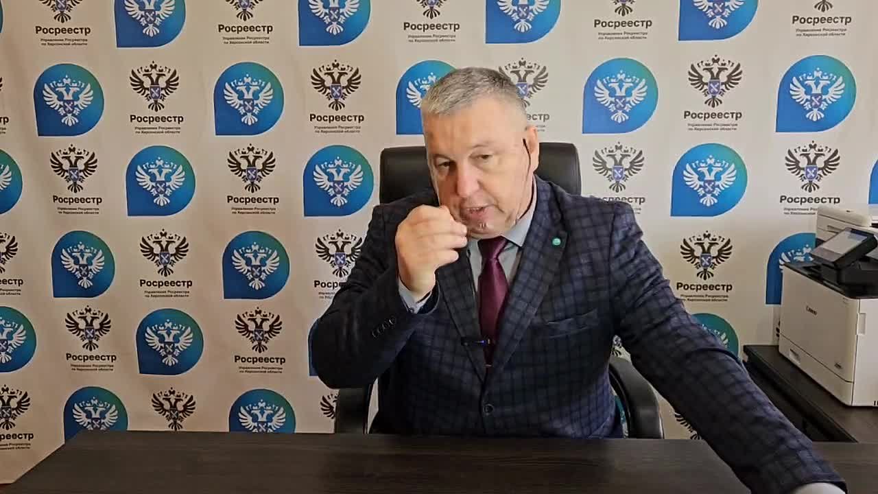 Как продлить сроки приостановления рассмотрения заявления о государственной регистрации прав на недвижимость ?