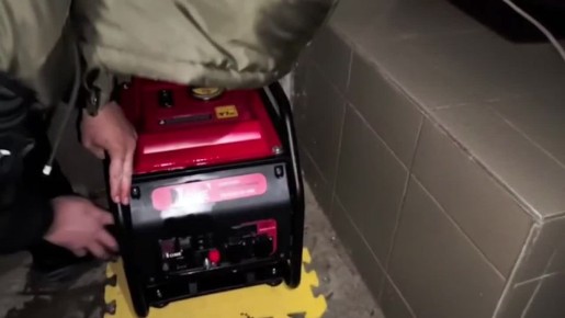 Аварийная бригада из Кабардино-Балкарии помогла жительнице Скадовска с запуском и подключением бензинового генератора