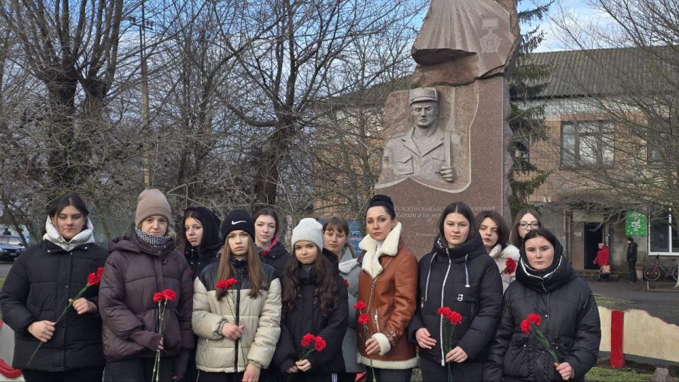 ������� �������: � �������� ������ �������� �����������, ������������ �� ��� ������ � ���������, ����������� ��������� ���� �� ��������� ���������