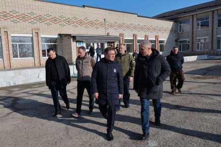 Юлия Семякина: Владимир Якушев отметил высокое качество реконструкции объектов народной программы Единой России в Херсонской области