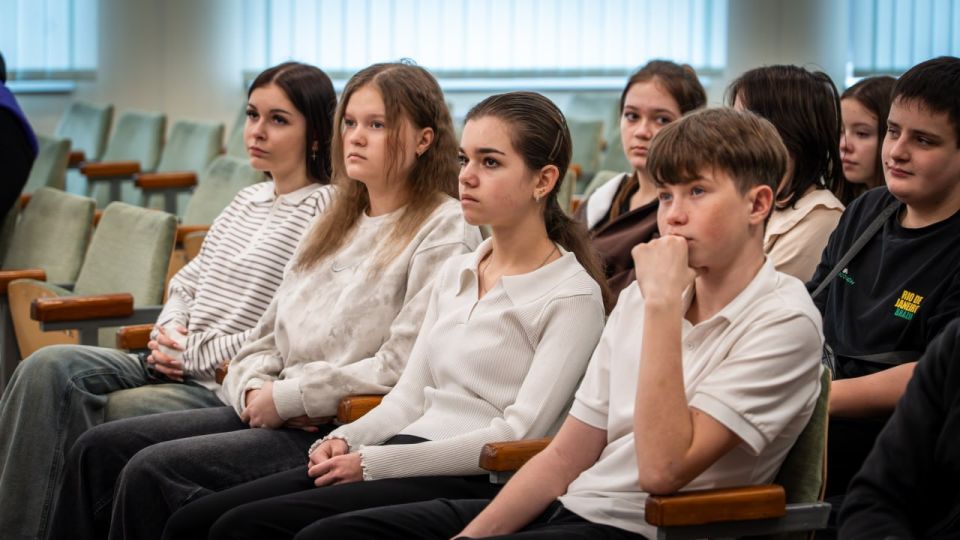 ������� ����� � ������ �������: � ������� ������������ ����� ������������� ������