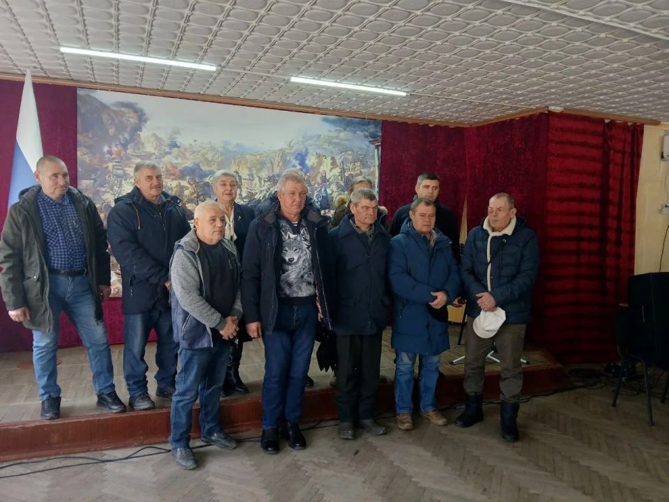 ������� ��������� ������ ������ ������� ������� � �������� �� ��� ������ �������, ����������� ��������� ���� �� ��������� ��������� � ������� �����������