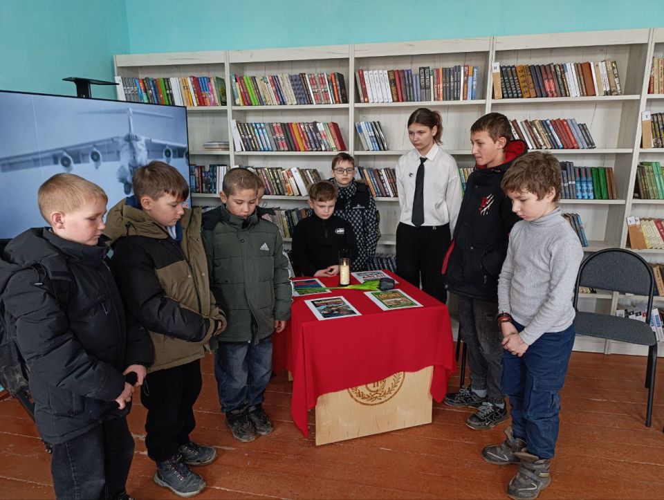 � ����������� � ����� �������� ������ ������ ����������� �� ��� ������ � ���������, ����������� ��������� ���� �� ��������� ���������