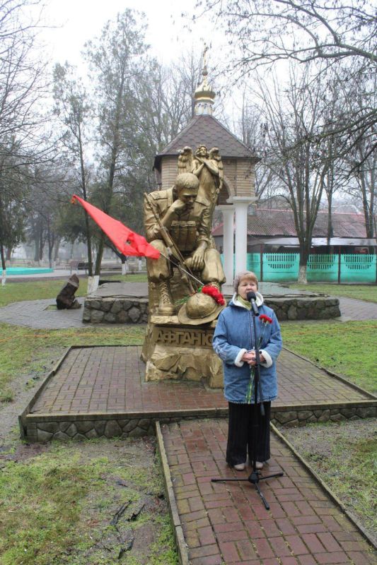 15 ������� � ���. ������������ � �������� ����� � ��������� ������-�������� ��������� ������, ����������� ��� ������ ��������� ����� �� �����������