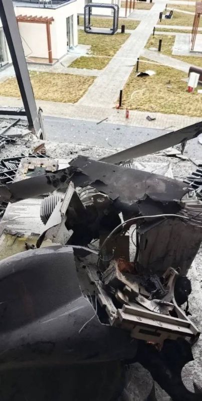 ���� ������ �� �������� ������ � ������������