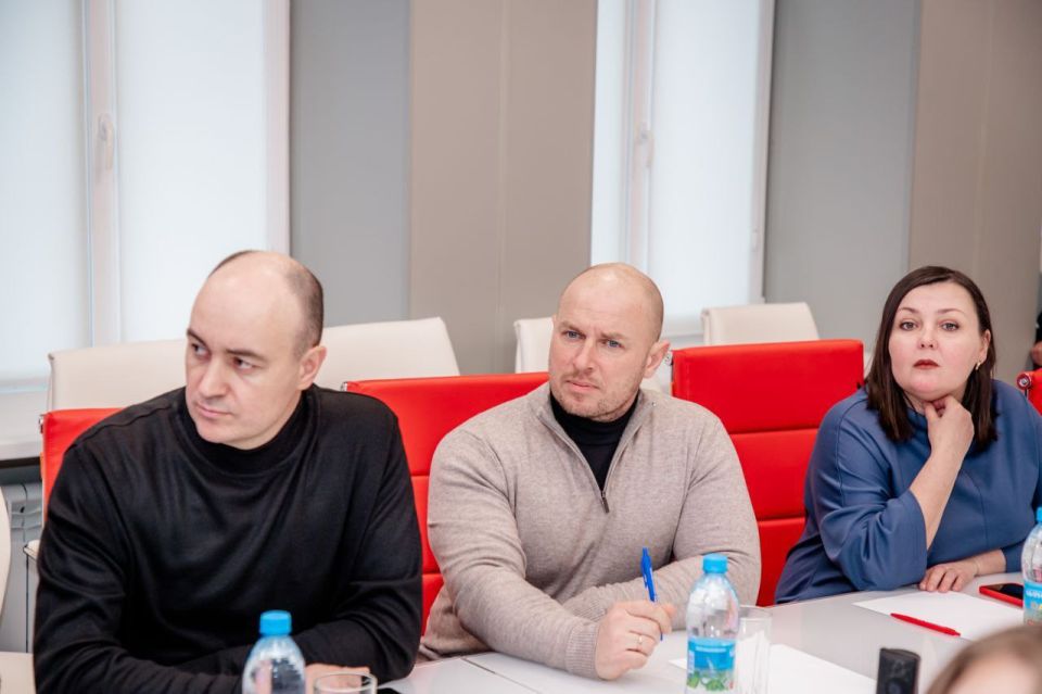 Новый облик Геническа: студенты-дизайнеры ХТУ представили проекты по развитию городской айдентики Новый облик Геническа: студенты-дизайнеры ХТУ представили проекты по развитию городской айдентики