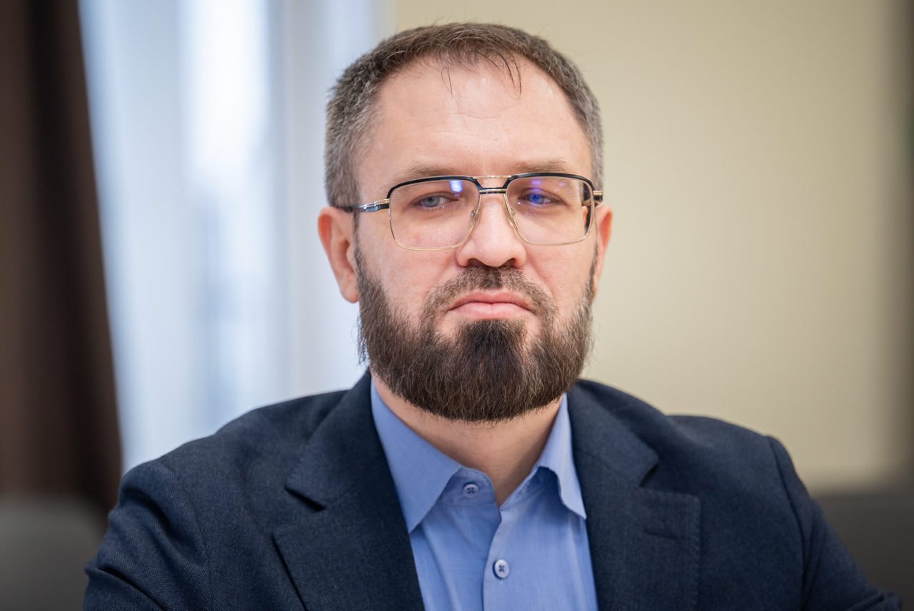 Метан вместо бензина, новые заправочные комплексы и федеральные субсидии для региона — в Херсонской области запускаем масштабные изменения в сфере транспорта и экономики