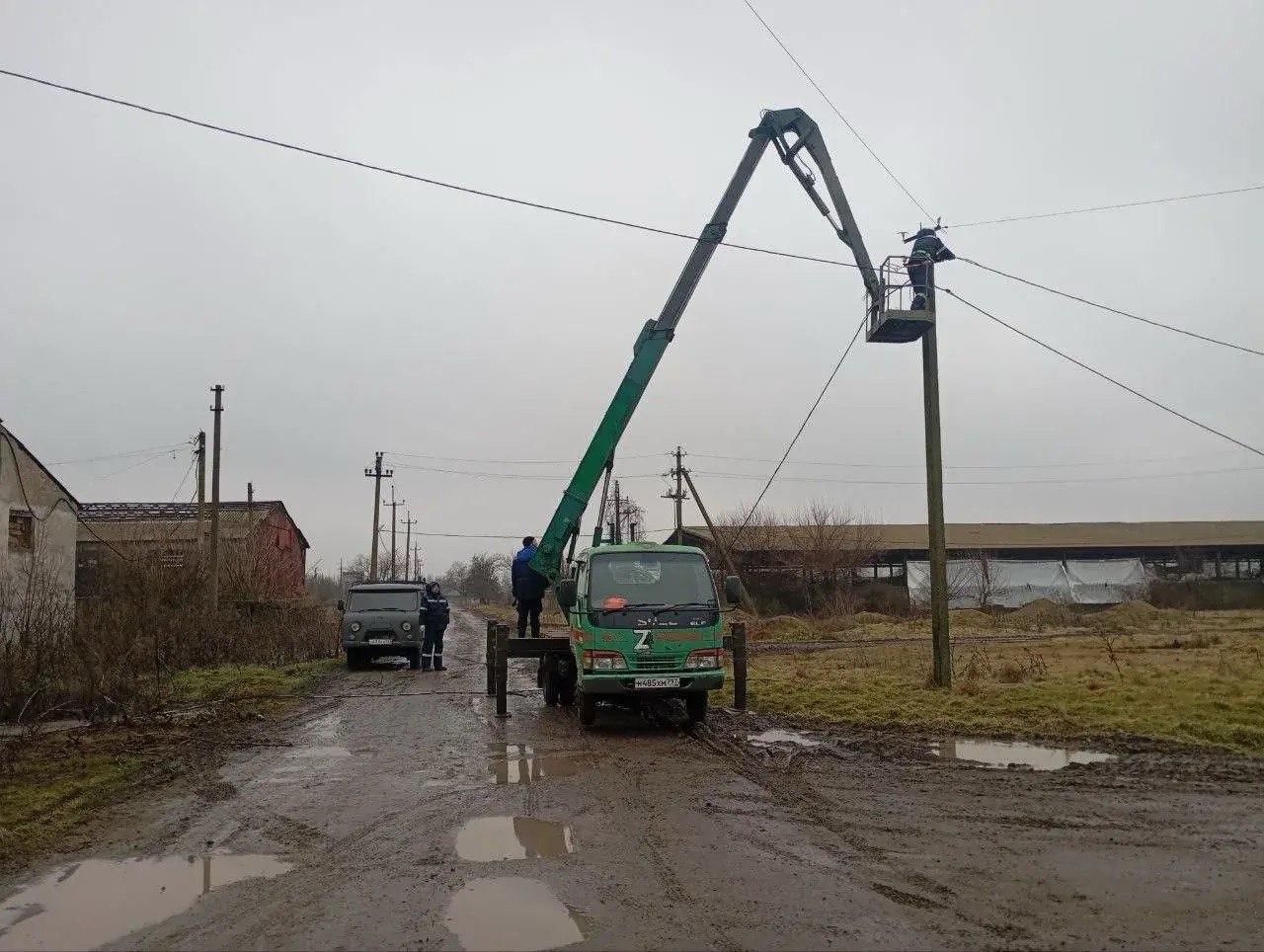 Шеф-регион рассказал о результатах работы аварийной бригады в Херсонской области Шеф-регион рассказал о результатах работы аварийной бригады в Херсонской области