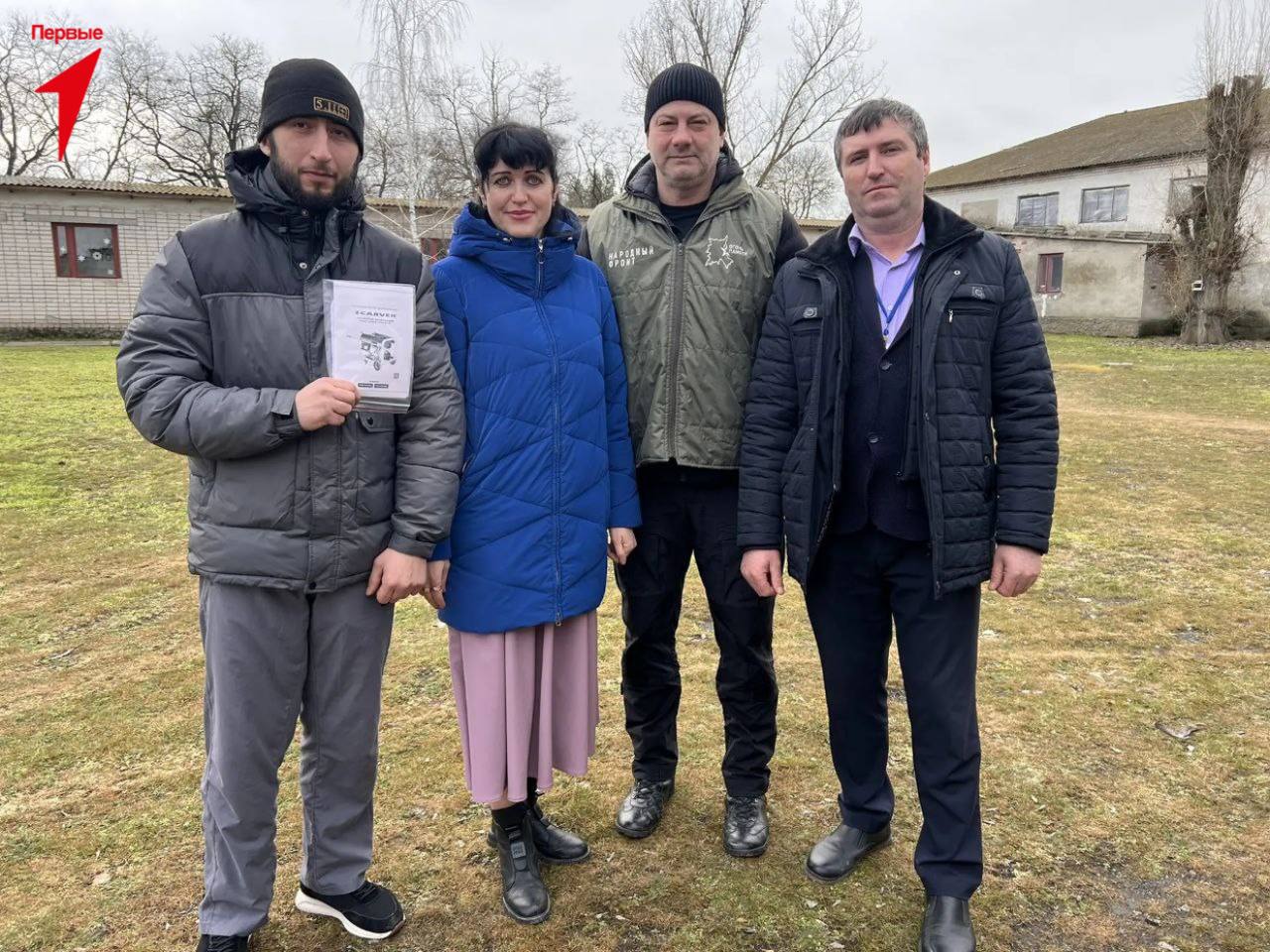 Волонтеры из Московской области передали Первым Приморской школы гуманитарную помощь Волонтеры из Московской области передали Первым Приморской школы гуманитарную помощь