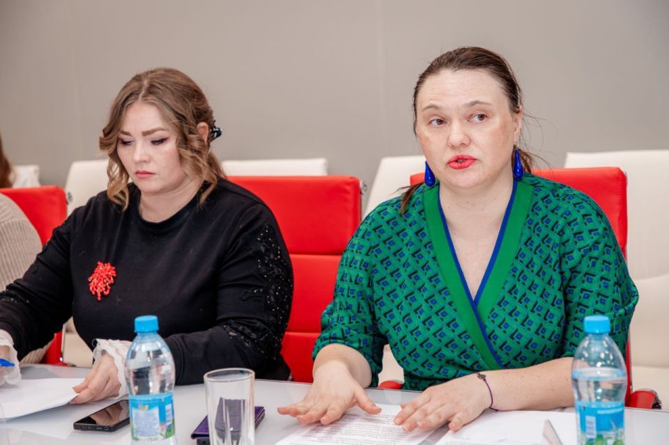 Новый облик Геническа: студенты-дизайнеры ХТУ представили проекты по развитию городской айдентики Новый облик Геническа: студенты-дизайнеры ХТУ представили проекты по развитию городской айдентики