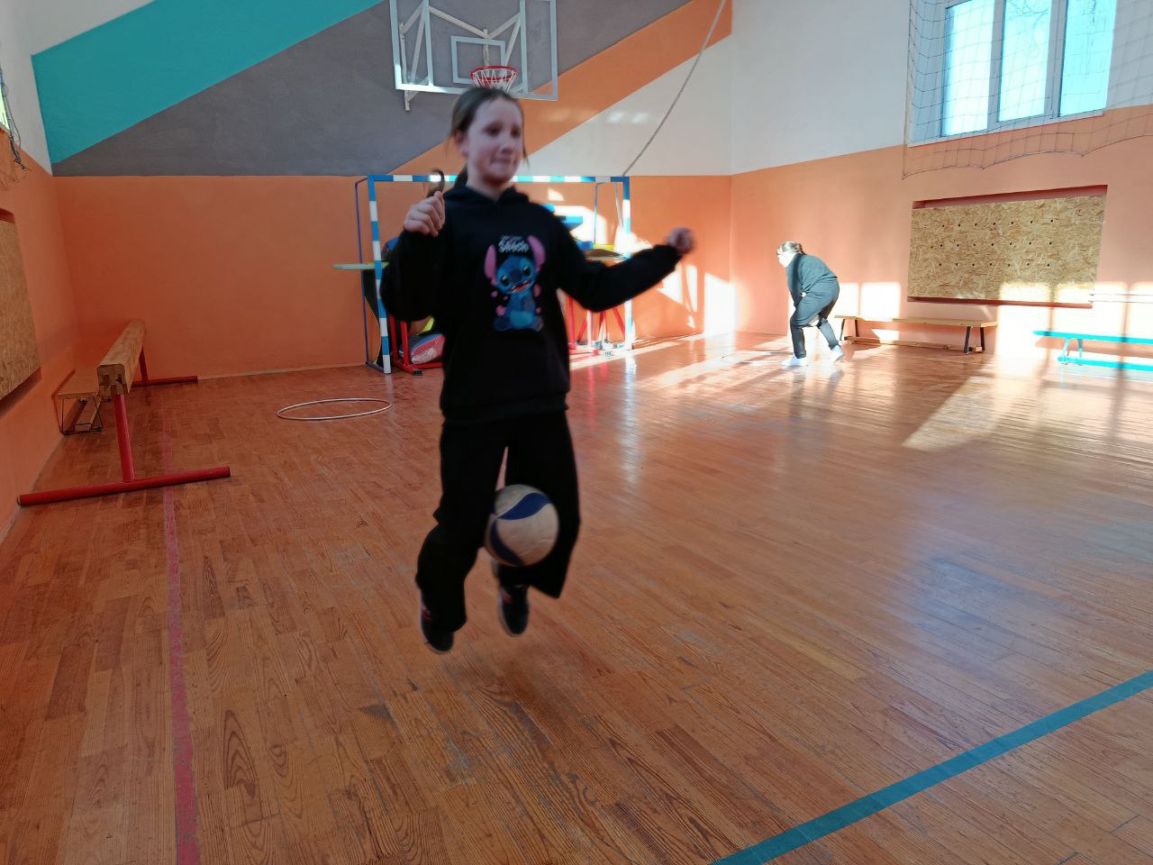 «Ишь ты, Масленица!»: праздник в школе села Красное объединил традиции и спорт «Ишь ты, Масленица!»: праздник в школе села Красное объединил традиции и спорт