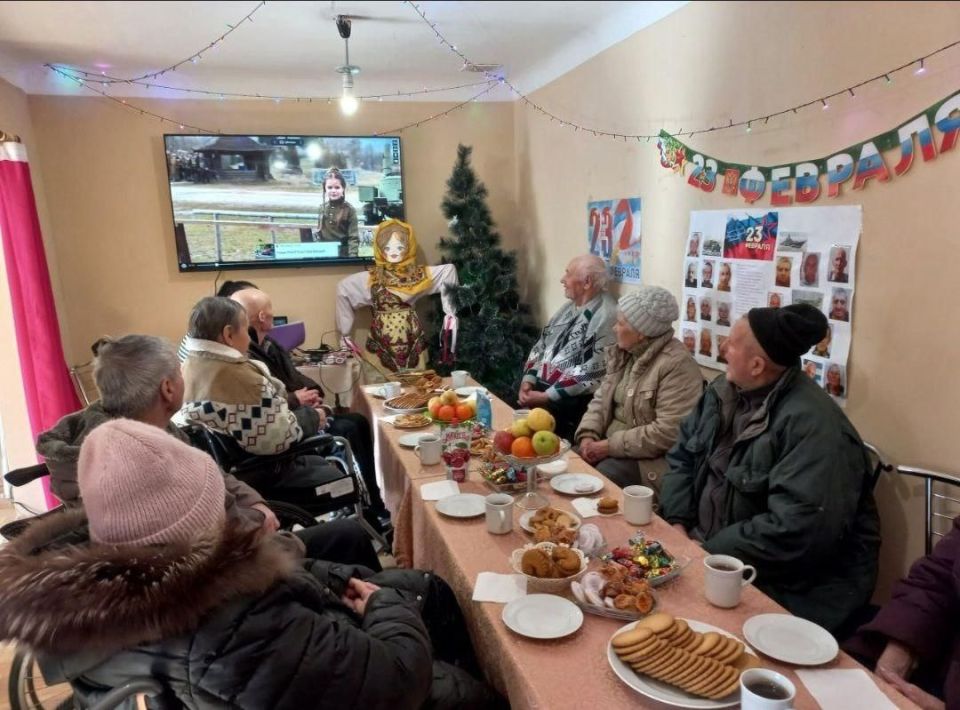 День защитника Отечества в «Каховском гериатрическом пансионате» День защитника Отечества в «Каховском гериатрическом пансионате»