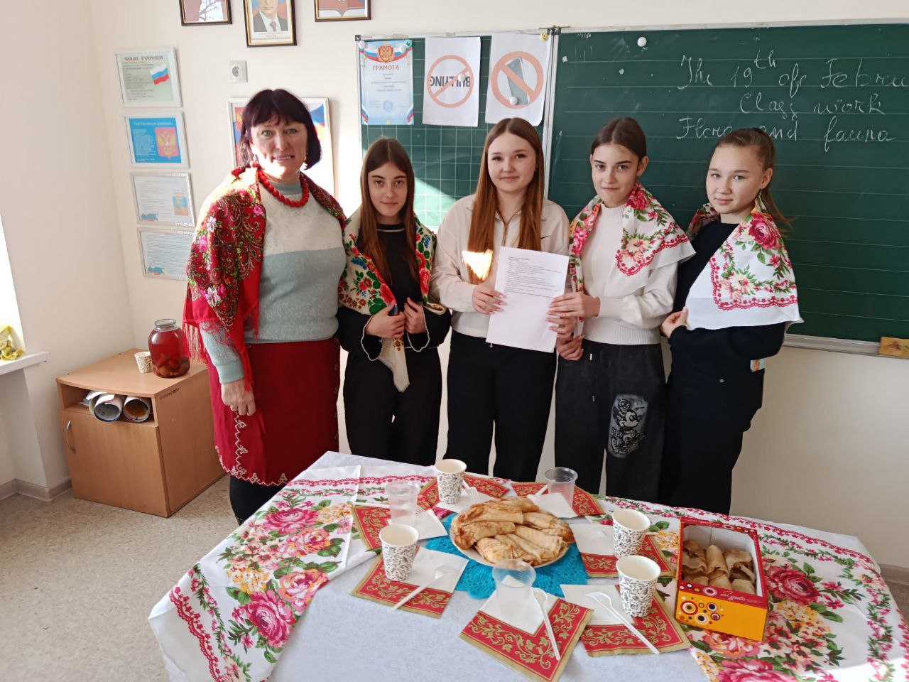 «Ишь ты, Масленица!»: праздник в школе села Красное объединил традиции и спорт «Ишь ты, Масленица!»: праздник в школе села Красное объединил традиции и спорт